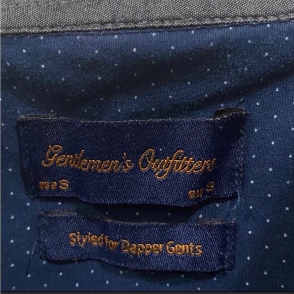 Gentlemen’s Outfitters Long Sleeve Button Down Shirt - Picture 3 of 3